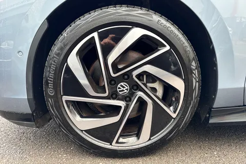 KY74DHO Volkswagen Id.7 210kW Match Pro S 86kWh ⭐Exterior Pack Plus & Sunroof, Black Pack, Heat Pum Thumbnail #13