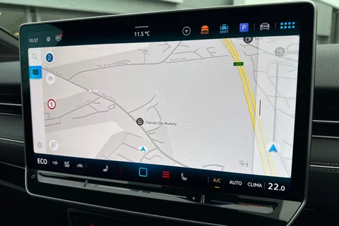 KY74DHO Volkswagen Id.7 210kW Match Pro S 86kWh ⭐Exterior Pack Plus & Sunroof, Black Pack, Heat Pum Thumbnail #18