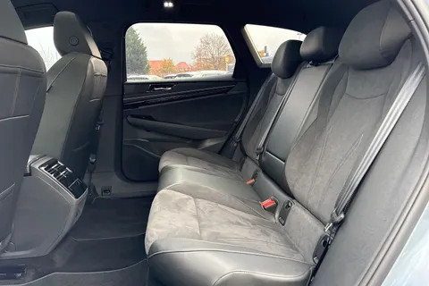 KY74DHO Volkswagen Id.7 210kW Match Pro S 86kWh ⭐Exterior Pack Plus & Sunroof, Black Pack, Heat Pum Thumbnail #38