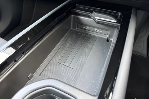 KY74DHO Volkswagen Id.7 210kW Match Pro S 86kWh ⭐Exterior Pack Plus & Sunroof, Black Pack, Heat Pum Thumbnail #46