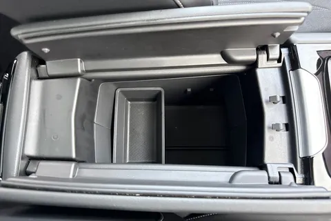 KY74DHO Volkswagen Id.7 210kW Match Pro S 86kWh ⭐Exterior Pack Plus & Sunroof, Black Pack, Heat Pum Thumbnail #48