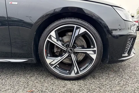 MT74OWA Audi A4 Black Edition 35 TFSI  150 PS S tronic Thumbnail #7