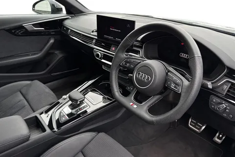 MT74OWA Audi A4 Black Edition 35 TFSI  150 PS S tronic Thumbnail #8