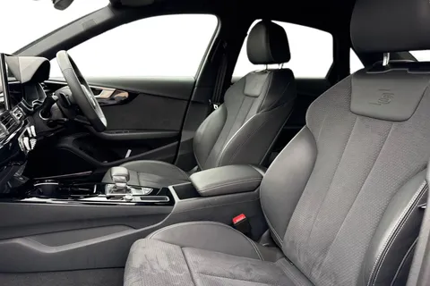 MT74OWA Audi A4 Black Edition 35 TFSI  150 PS S tronic Thumbnail #11