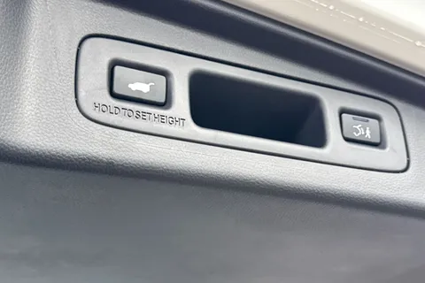 RA74JDK Honda CR-V 2.0 eHEV Elegance 5dr eCVT Thumbnail #32