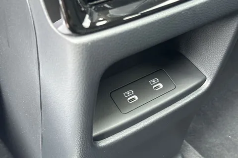 RA74JDK Honda CR-V 2.0 eHEV Elegance 5dr eCVT Thumbnail #38