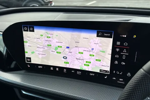  Audi Q5 2.0 TDI S line Sportback S Tronic quattro Euro 6 (s/s) 5dr Thumbnail #11