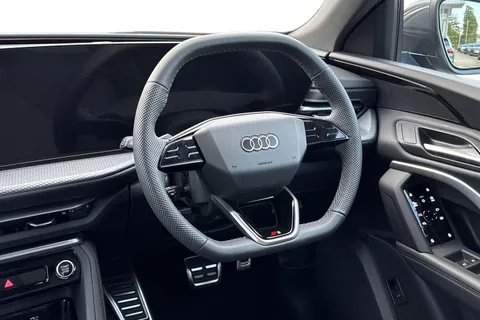 Audi Q5 2.0 TDI S line Sportback S Tronic quattro Euro 6 (s/s) 5dr Thumbnail #12