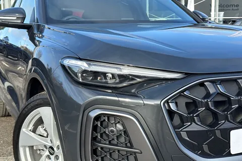  Audi Q5 2.0 TDI S line Sportback S Tronic quattro Euro 6 (s/s) 5dr Thumbnail #16