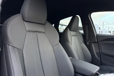  Audi Q5 2.0 TDI S line Sportback S Tronic quattro Euro 6 (s/s) 5dr Thumbnail #20