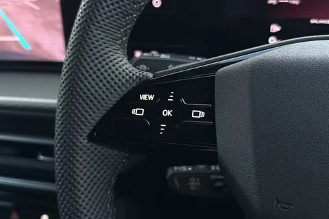  Audi Q5 2.0 TDI S line Sportback S Tronic quattro Euro 6 (s/s) 5dr Thumbnail #34