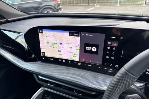  Audi Q5 2.0 TDI S line Sportback S Tronic quattro Euro 6 (s/s) 5dr Thumbnail #41