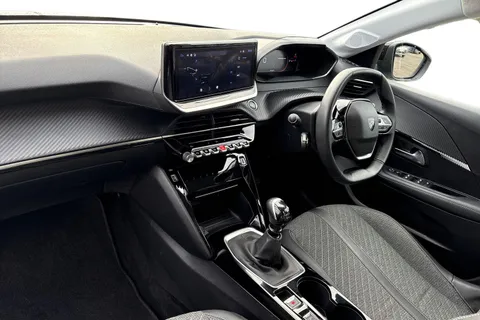 VRZ5942 PEUGEOT 208 1.2 PureTech Allure Euro 6 (s/s) 5dr Thumbnail #9