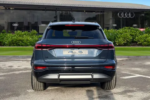  Audi Q6 E-Tron 100kWh S line Auto quattro 5dr Thumbnail #4