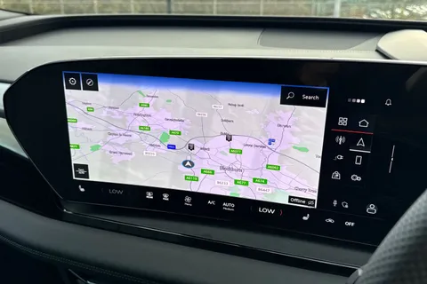  Audi Q6 E-Tron 100kWh S line Auto quattro 5dr Thumbnail #11