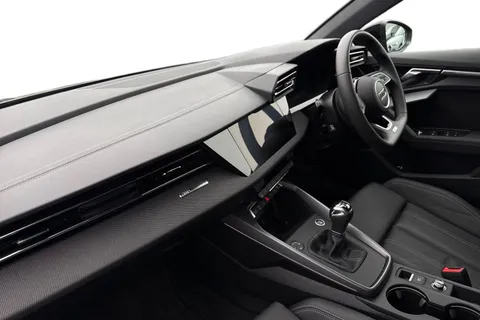 DX25UTP Audi A3 Black Edition 35 TFSI 150 PS 6-speed Thumbnail #16