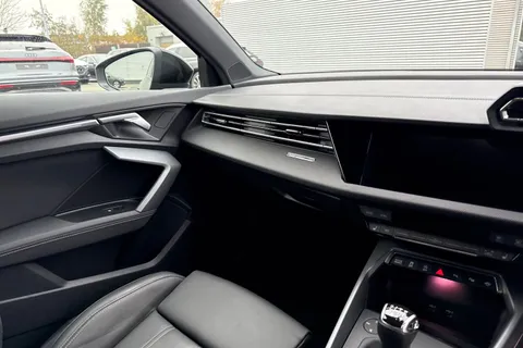 DX25UTP Audi A3 Black Edition 35 TFSI 150 PS 6-speed Thumbnail #21