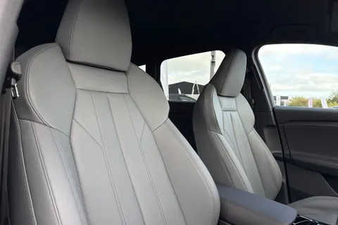  Audi Q6 E-Tron 100kWh S line Auto quattro 5dr Thumbnail #20