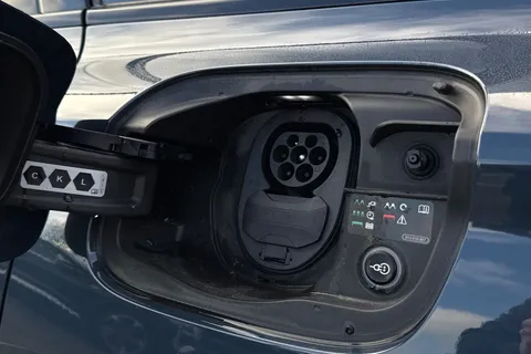  Audi Q6 E-Tron 100kWh S line Auto quattro 5dr Thumbnail #28