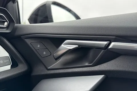 DX25UTP Audi A3 Black Edition 35 TFSI 150 PS 6-speed Thumbnail #42