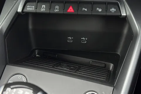 DX25UTP Audi A3 Black Edition 35 TFSI 150 PS 6-speed Thumbnail #44