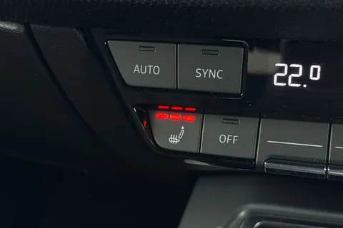 DX25UTP Audi A3 Black Edition 35 TFSI 150 PS 6-speed Thumbnail #47