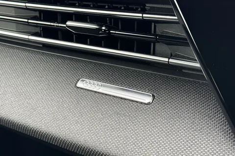 DX25UTP Audi A3 Black Edition 35 TFSI 150 PS 6-speed Thumbnail #50