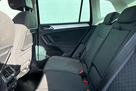 SW69GXO Volkswagen Tiguan 1.5 TSI EVO Match DSG Euro 6 (s/s) 5dr Thumbnail #37