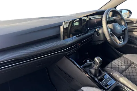 DA03JON Volkswagen Golf 1.5 TSI R-Line 5dr Thumbnail #16