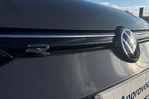 DA03JON Volkswagen Golf 1.5 TSI R-Line 5dr Thumbnail #28