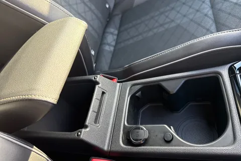 DA03JON Volkswagen Golf 1.5 TSI R-Line 5dr Thumbnail #39