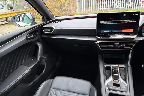 DG25XTZ CUPRA Leon 2.0 TSI VZ2 DSG Euro 6 (s/s) 5dr Thumbnail #21