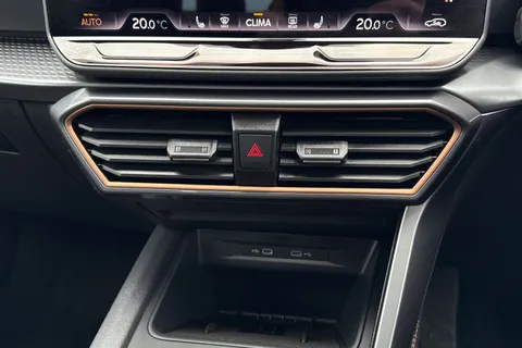 DG25XTZ CUPRA Leon 2.0 TSI VZ2 DSG Euro 6 (s/s) 5dr Thumbnail #23