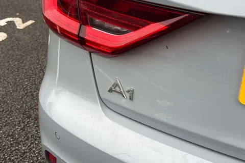 DV25HNU Audi A1 Sport 30 TFSI  116 PS 6-speed Thumbnail #27