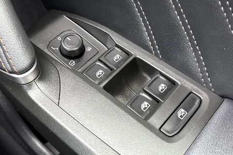 DG25XTZ CUPRA Leon 2.0 TSI VZ2 DSG Euro 6 (s/s) 5dr Thumbnail #36