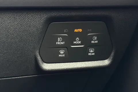 DG25XTZ CUPRA Leon 2.0 TSI VZ2 DSG Euro 6 (s/s) 5dr Thumbnail #37