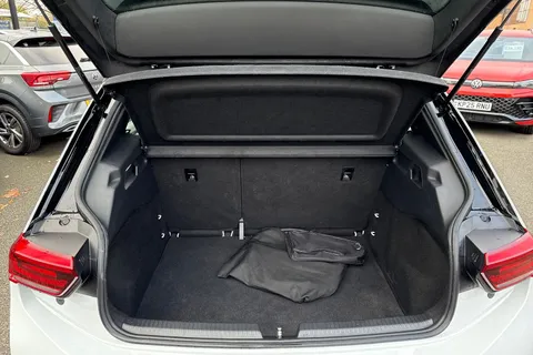 7 of 47 for Volkswagen ID.3 107KW Life Pro 58kWh 5dr Auto | Heated Seats | App Connect