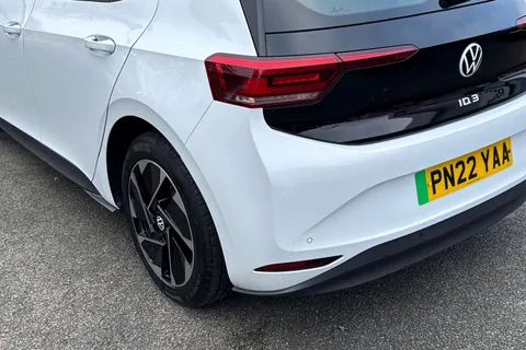 8 of 47 for Volkswagen ID.3 107KW Life Pro 58kWh 5dr Auto | Heated Seats | App Connect