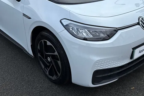 9 of 47 for Volkswagen ID.3 107KW Life Pro 58kWh 5dr Auto | Heated Seats | App Connect