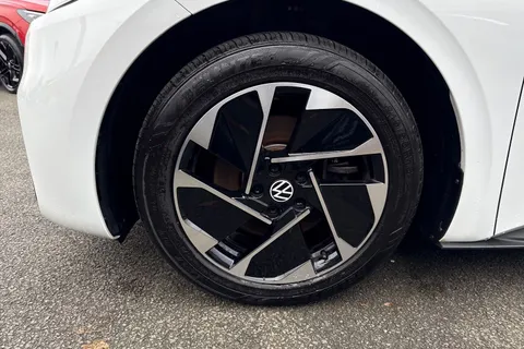 13 of 47 for Volkswagen ID.3 107KW Life Pro 58kWh 5dr Auto | Heated Seats | App Connect