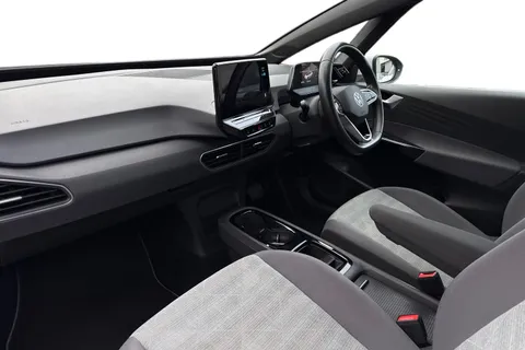 15 of 47 for Volkswagen ID.3 107KW Life Pro 58kWh 5dr Auto | Heated Seats | App Connect
