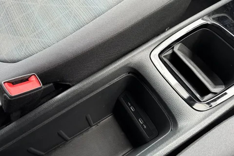 35 of 47 for Volkswagen ID.3 107KW Life Pro 58kWh 5dr Auto | Heated Seats | App Connect