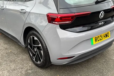 8 of 45 for Volkswagen ID.3 150kW Life Pro Performance 58kWh 5dr Auto | Heated Seats | App Connect