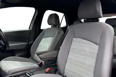 16 of 45 for Volkswagen ID.3 150kW Life Pro Performance 58kWh 5dr Auto | Heated Seats | App Connect