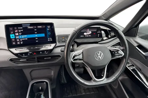 18 of 45 for Volkswagen ID.3 150kW Life Pro Performance 58kWh 5dr Auto | Heated Seats | App Connect