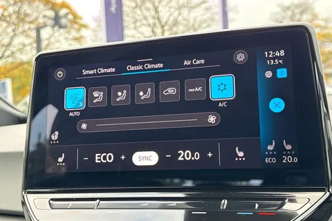 22 of 45 for Volkswagen ID.3 150kW Life Pro Performance 58kWh 5dr Auto | Heated Seats | App Connect