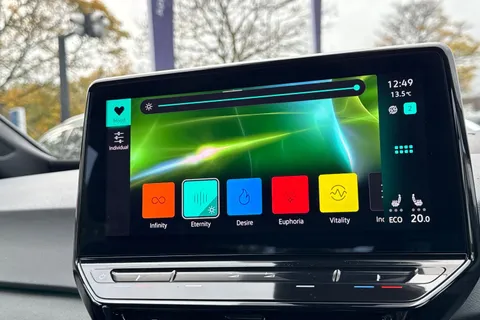 32 of 45 for Volkswagen ID.3 150kW Life Pro Performance 58kWh 5dr Auto | Heated Seats | App Connect