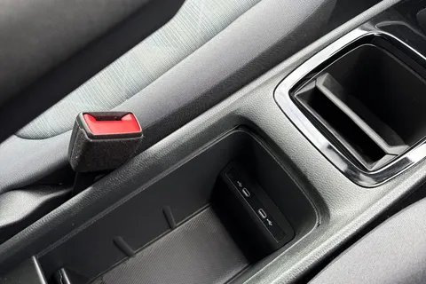 35 of 45 for Volkswagen ID.3 150kW Life Pro Performance 58kWh 5dr Auto | Heated Seats | App Connect