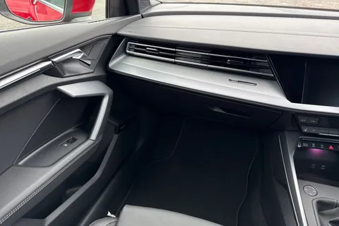  Audi A3 1.5 TFSI 30 S line Euro 6 (s/s) 4dr Thumbnail #20