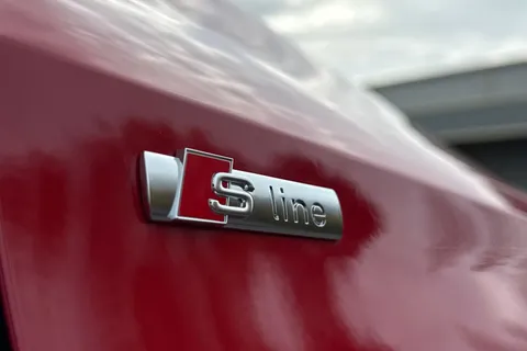  Audi A3 1.5 TFSI 30 S line Euro 6 (s/s) 4dr Thumbnail #28